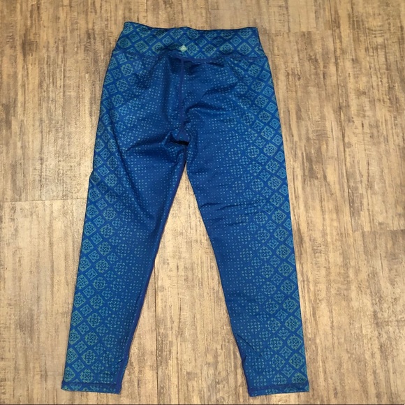 NWT Prana Roxanne Printed Harbor Bali Blue Legging - Picture 10 of 11